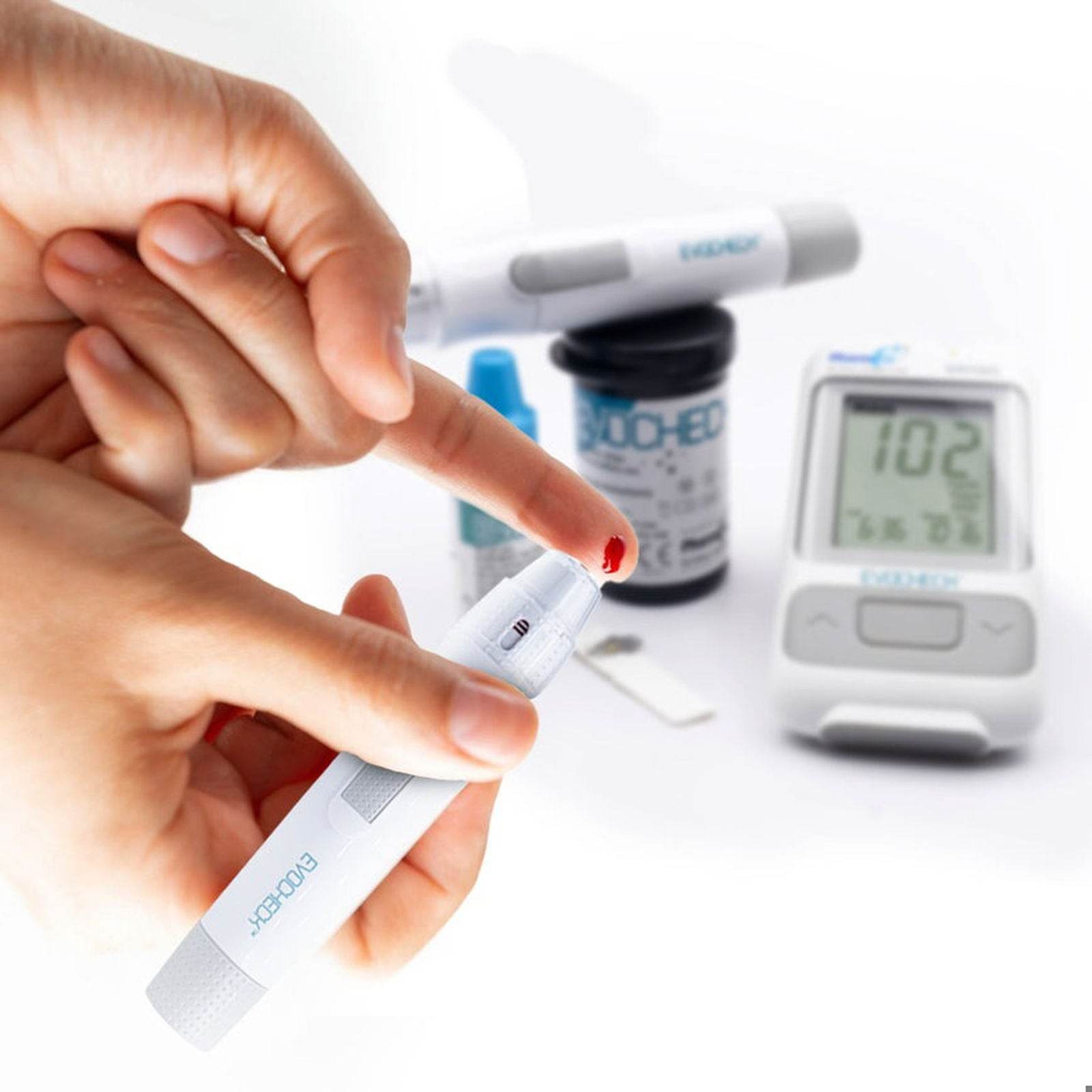 EVOCHECK GM700S BLOOD GLUCOSE MONITORING SYSTEM - ONLY METER