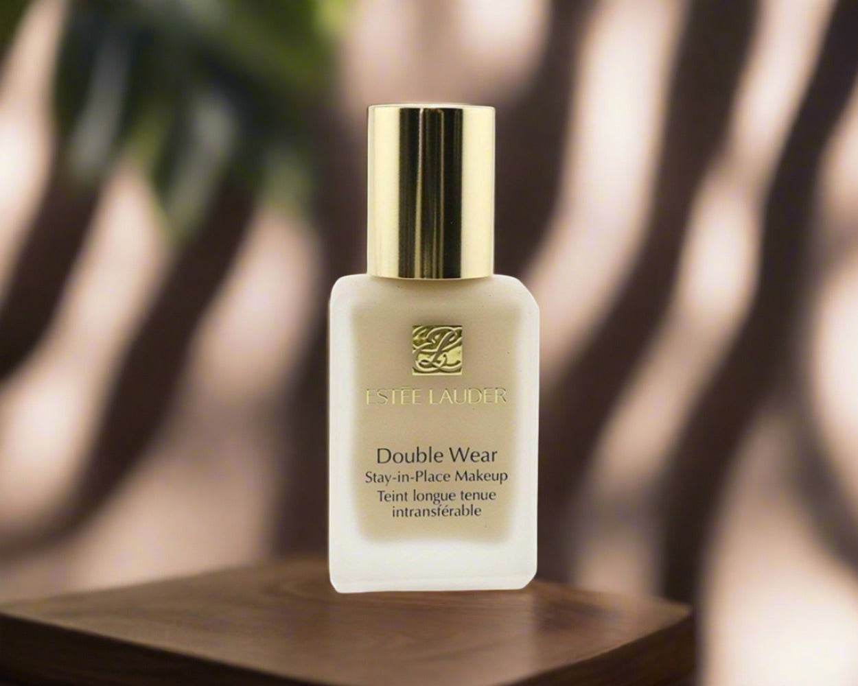 Estee Lauder Double Wear Stay In Place Makeup Foundation # 2W1 Dawn 30Ml