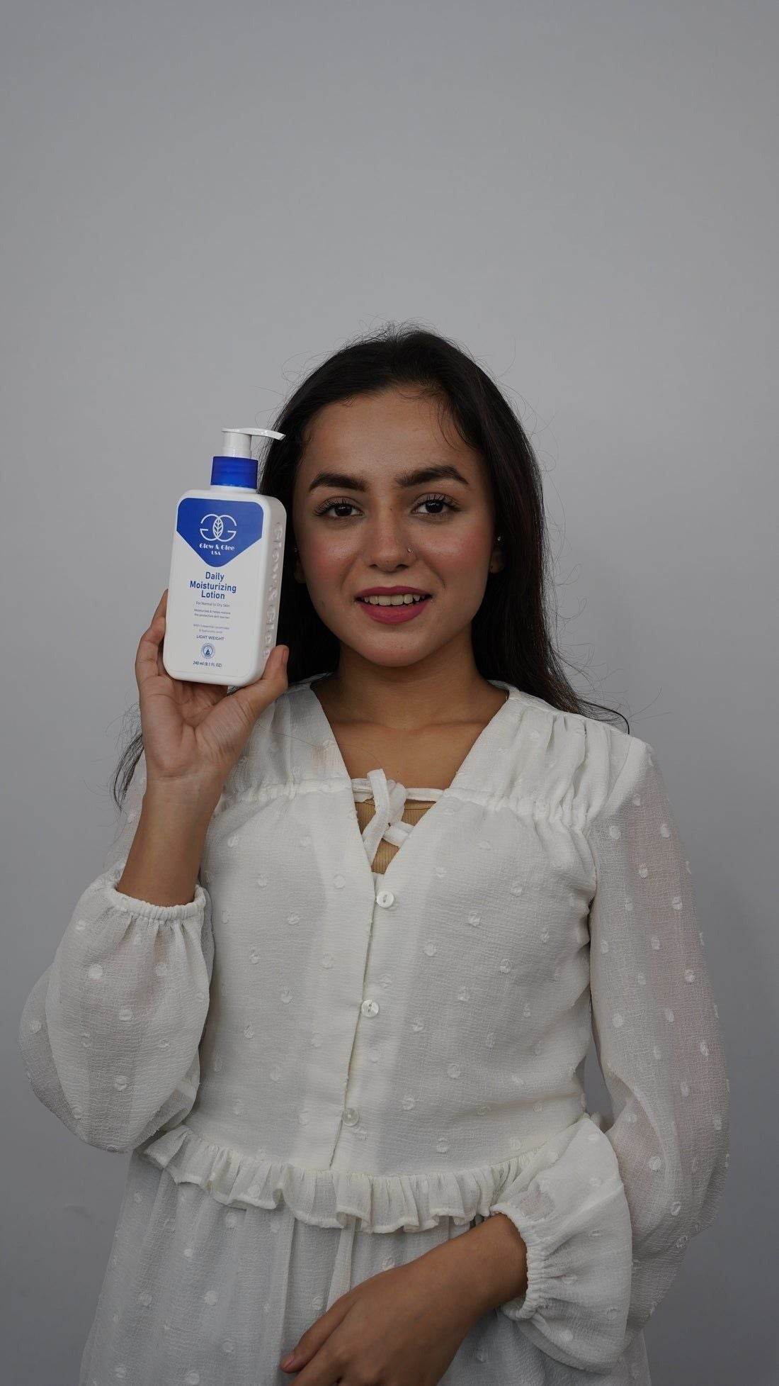 Glow & Glee Daily Moisturizing Lotion For Normal To Dry Skin 240Ml