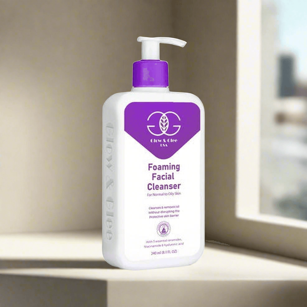 Glow & Glee Foaming Facial Cleanser For Normal To Oily Skin 240Ml