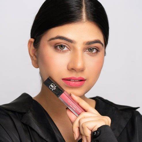 Glow & Glee Lip & Cheek Blush Soft Matte 305 Let's Kiss 8Ml