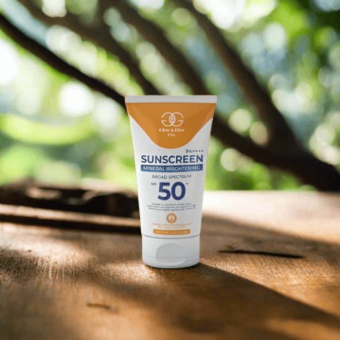 Glow & Glee Sunscreen Mineral Brightening Broad Spectrum SPF 50+ 100Ml