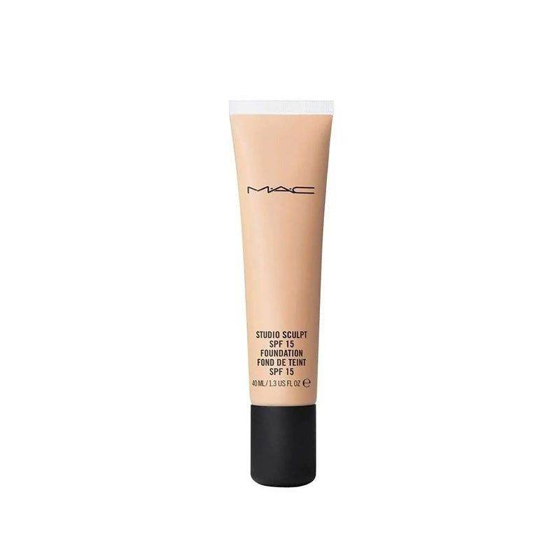 Mac Studio Sculpt SPF 15 Foundation Nc 15 40Ml
