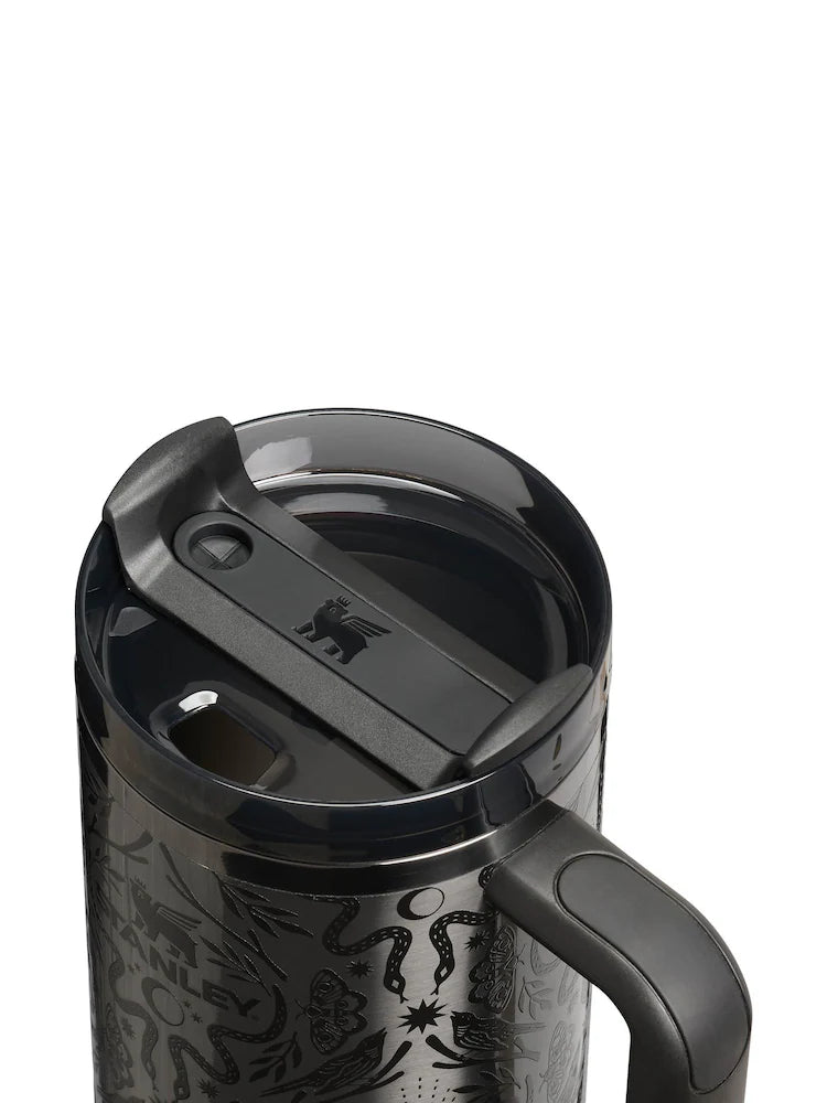 The Quencher H2.0 Flowstate™ Tumbler | 40 OZ – Deadly Damask